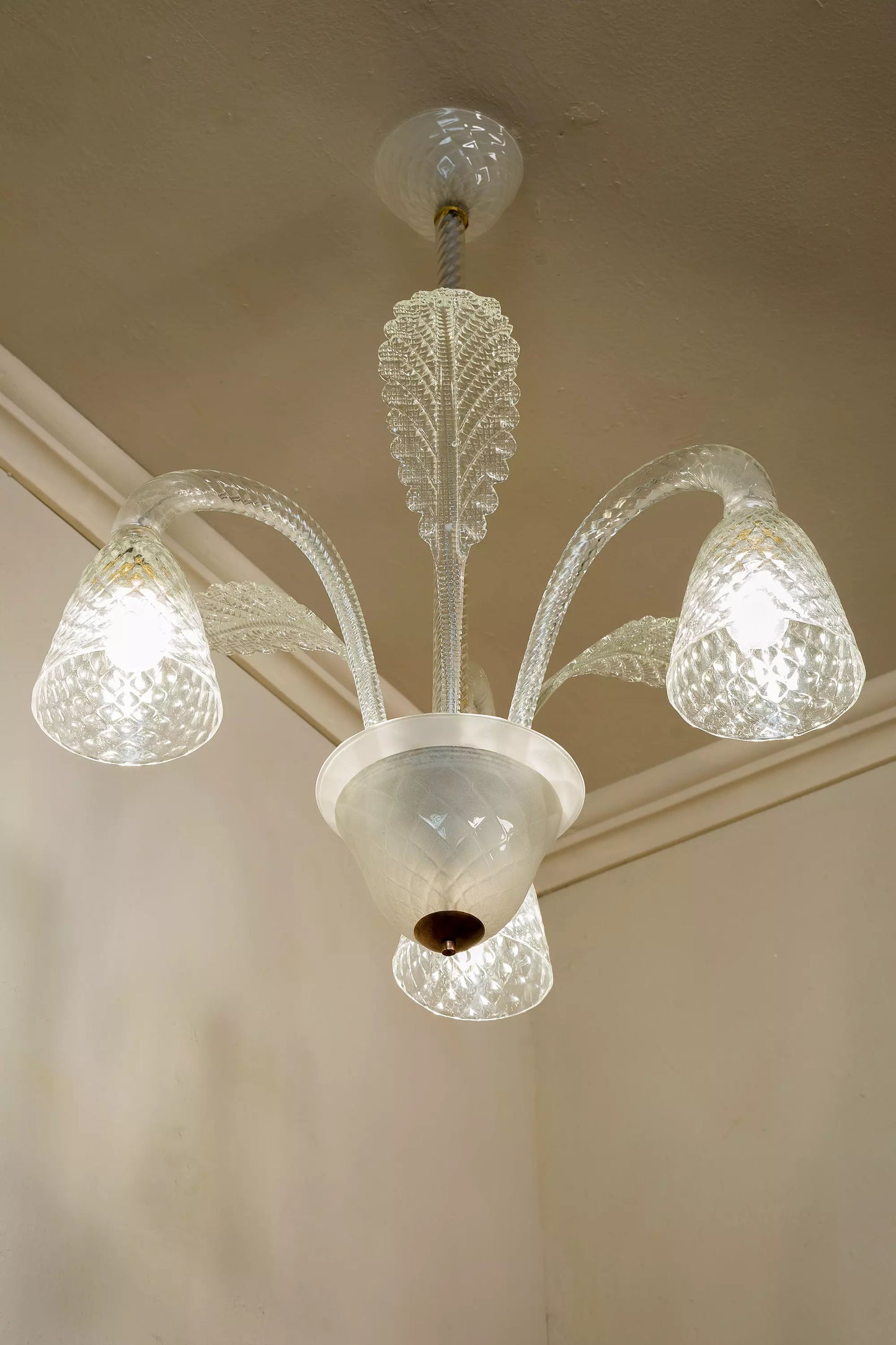 Elegante lampadario Venini in stile Deco originale d'epoca. | Lo Stile Italiano